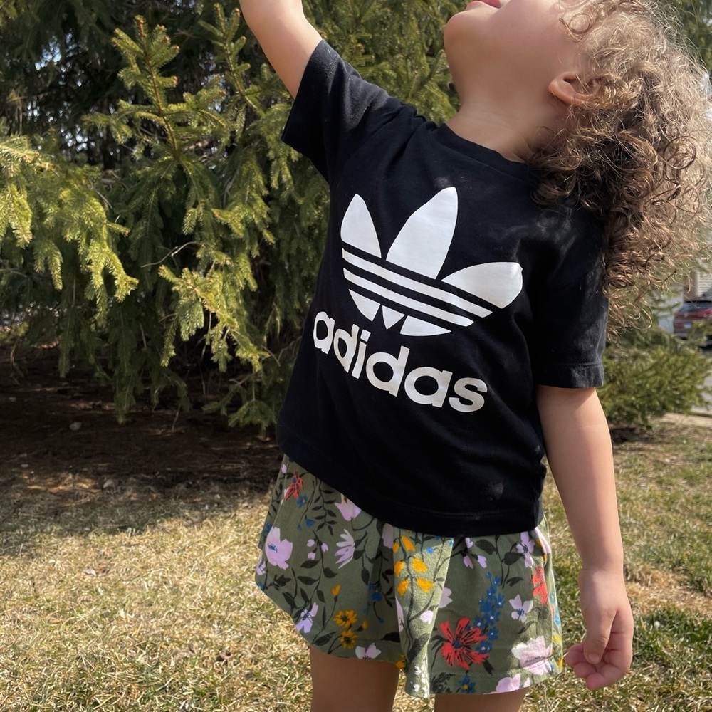 Adidas: Tee